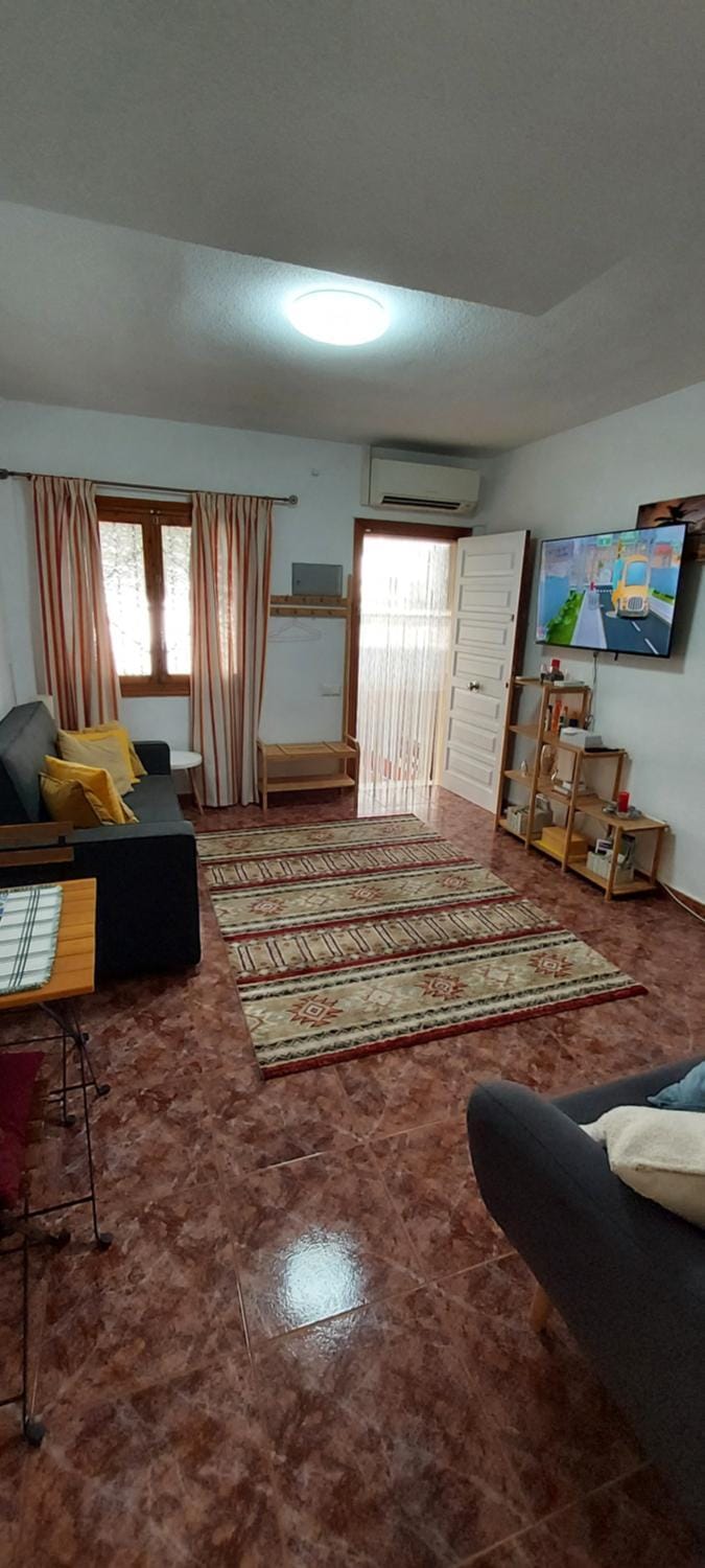 TV and multimedia, Living room, air conditioner