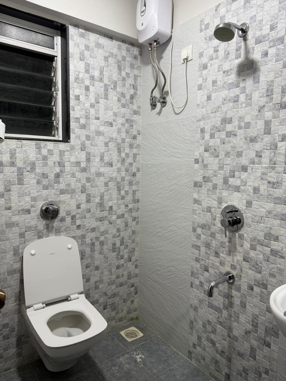 Your Ultimate Blitz Awaits! Apartment in Thane