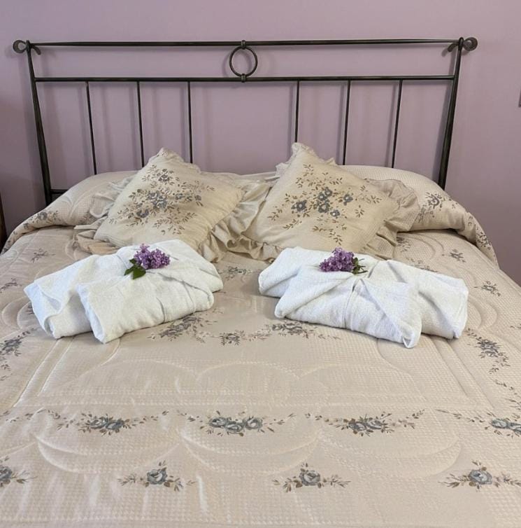 Decorative detail, Bedroom, furniture, heating, heating, towels, wardrobe, air conditioner
