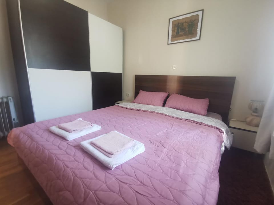 Filip's Cozy Corner Apartment in Ohrid