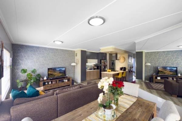 231 Whisken Ave, Crowthorne Ah Apartment in Gauteng
