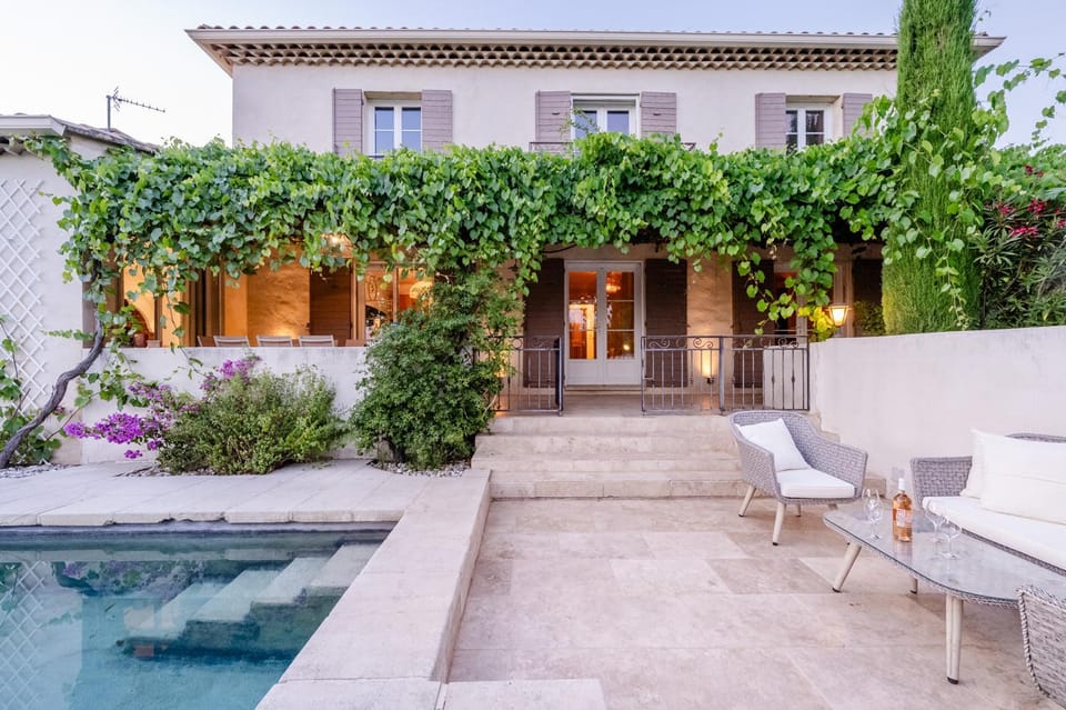 Property building, Patio