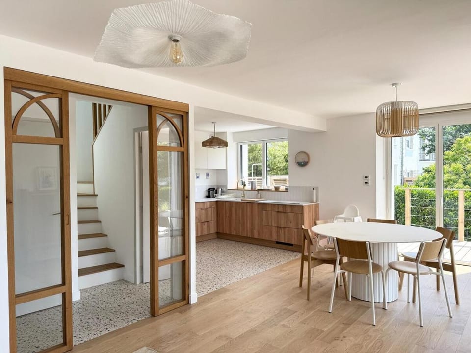 Maison rénovée, Sainte Marine à 100 m de la plage House in Combrit