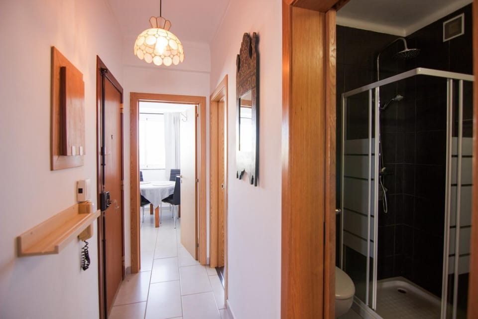Charming 2-Bedroom Flat in Faro Downtown Apartment in Faro