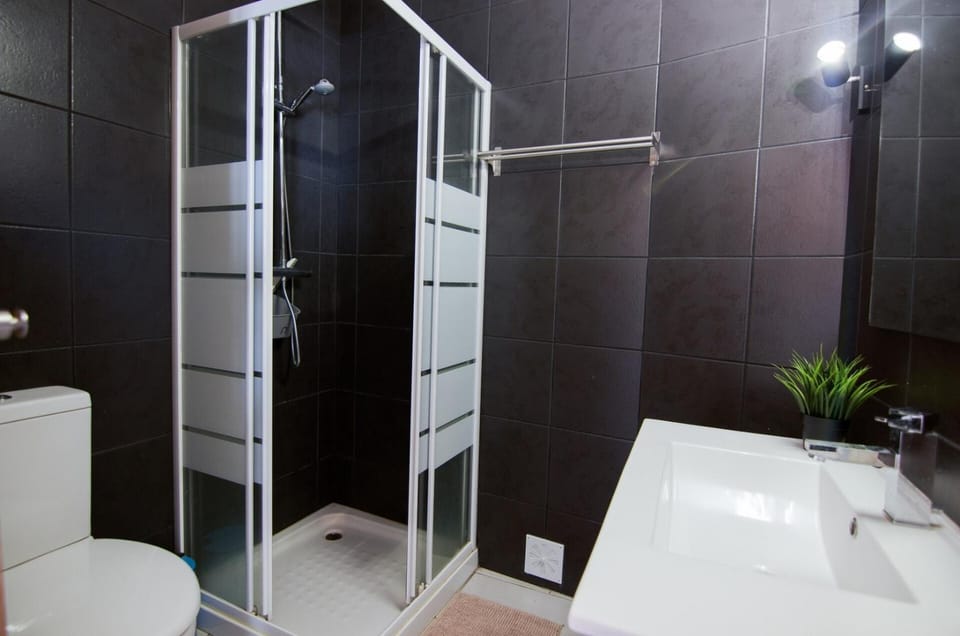 Charming 2-Bedroom Flat in Faro Downtown Apartment in Faro