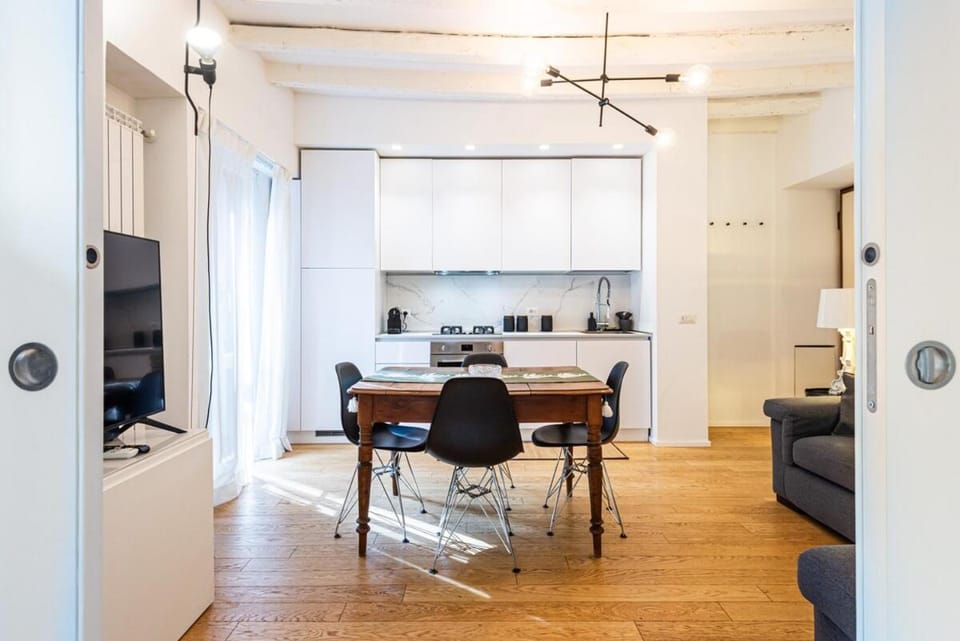 HT Maison Montenero Apartment in Milan