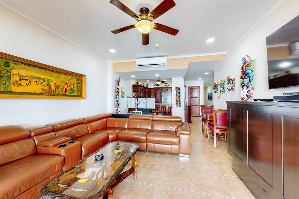 The Palms 603 Apartment in Jaco