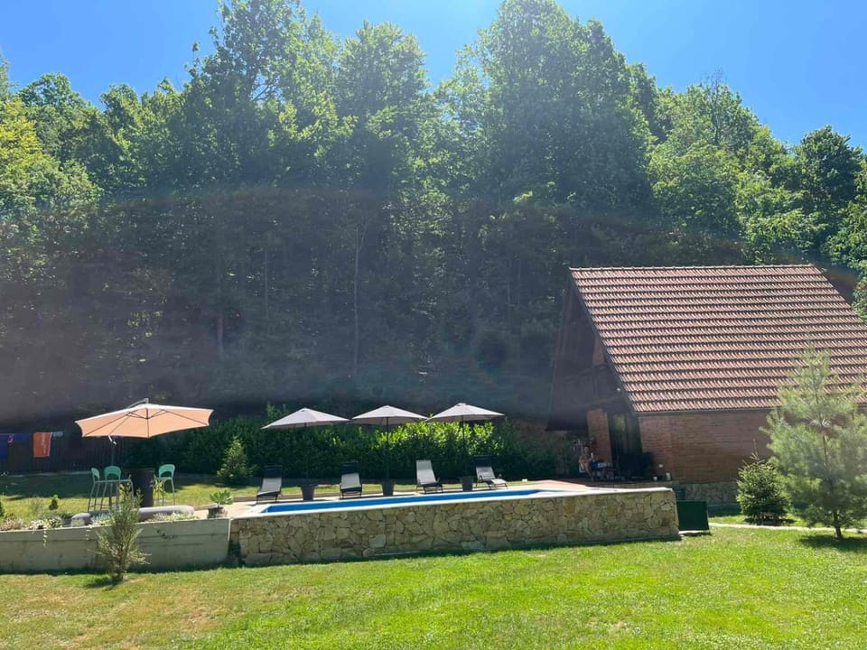 Dunja Cabin - Forest House with Pool Cabin in Federation of Bosnia and Herzegovina