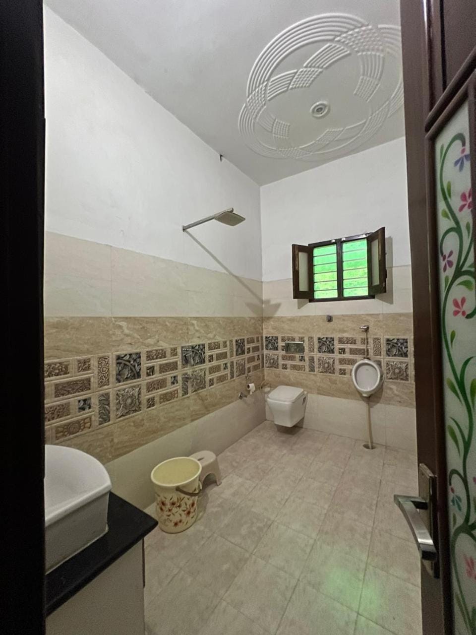 Bathroom, bidet