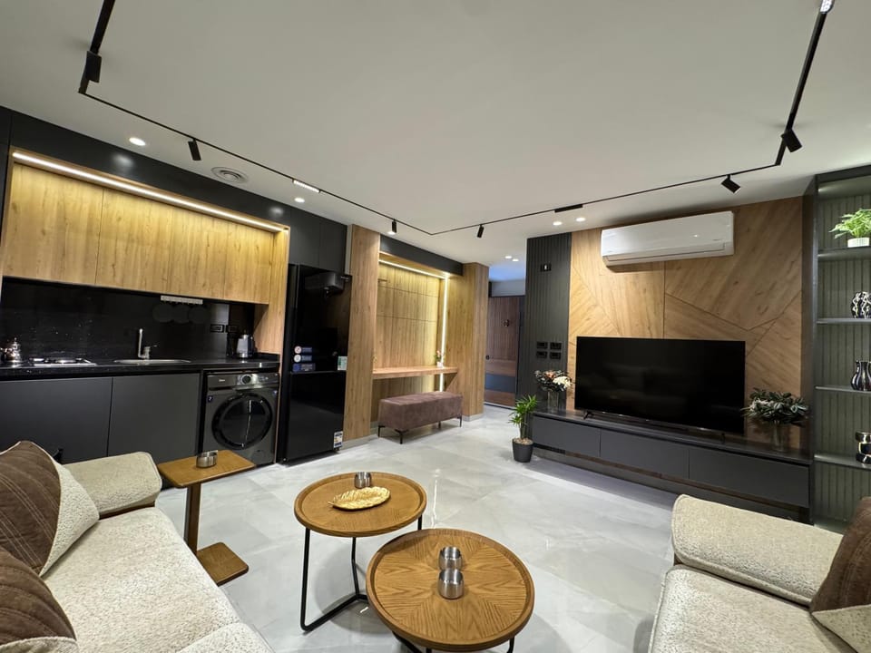Luxurious hotel suite in Mohandessinجناح فندقي فاخر بالمهندسين مدخل خاص دور ارضي Apartment in Egypt