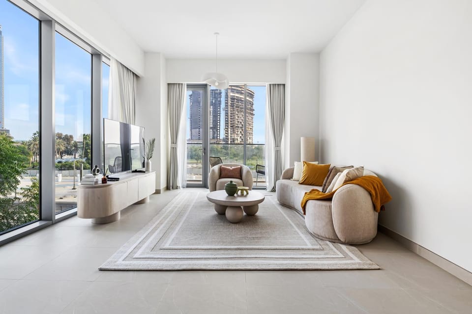 Patio, Day, View (from property/room), Balcony/Terrace, Living room, Seating area, Dining area