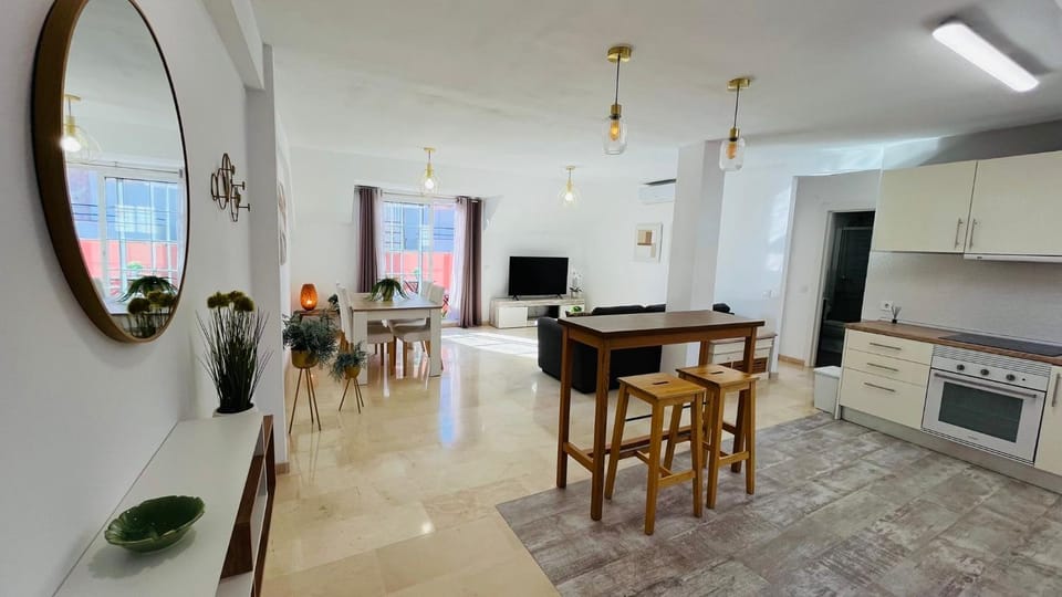 Kitchen or kitchenette, Living room, Dining area, stove