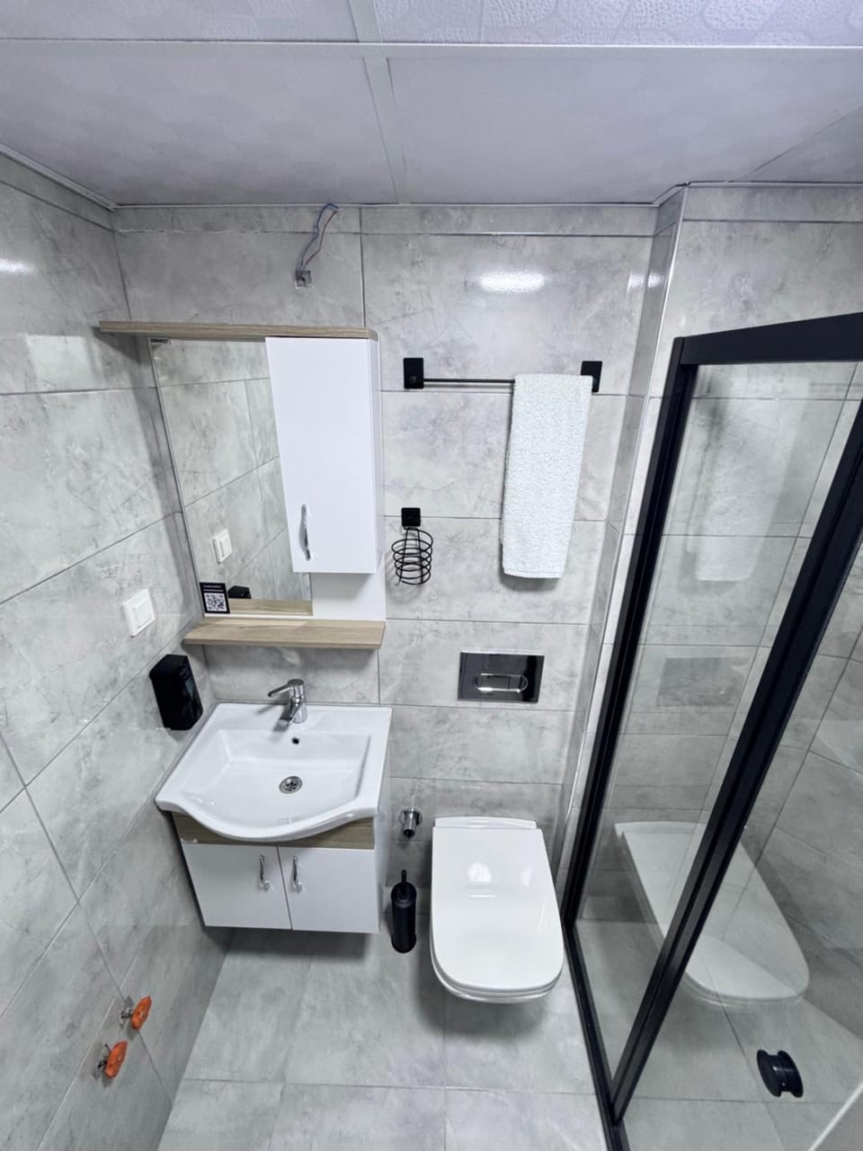 Shower, Bathroom