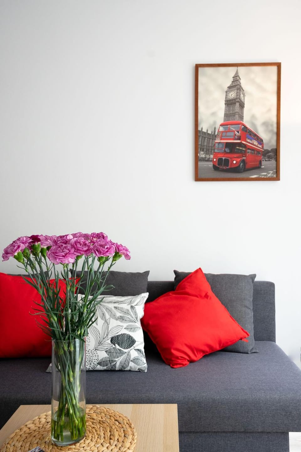 Living room, Decorative detail, Seating area