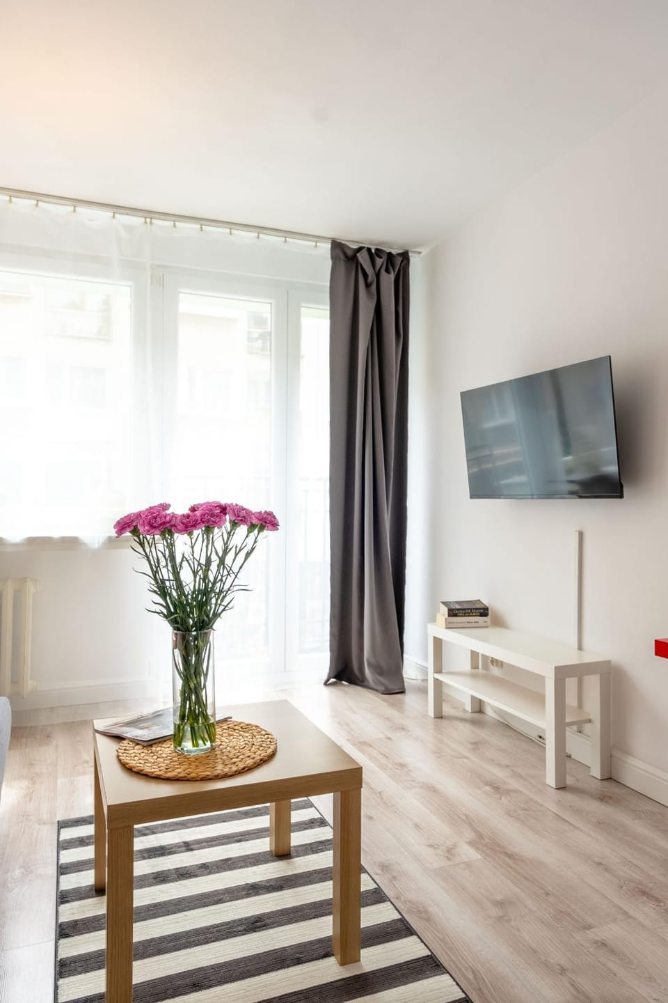 TV and multimedia, Seating area