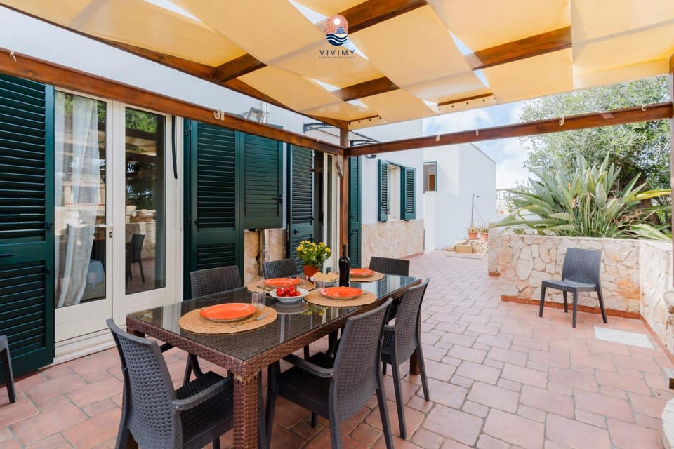 Villa Sabbia by Vivimy Villa in Torre Vado