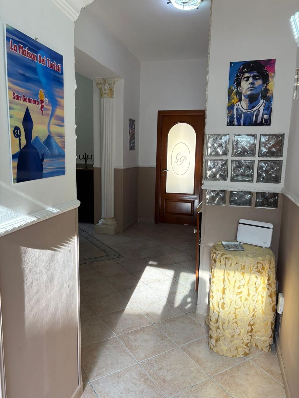 La Maison dei turisti 54 Apartment in Naples
