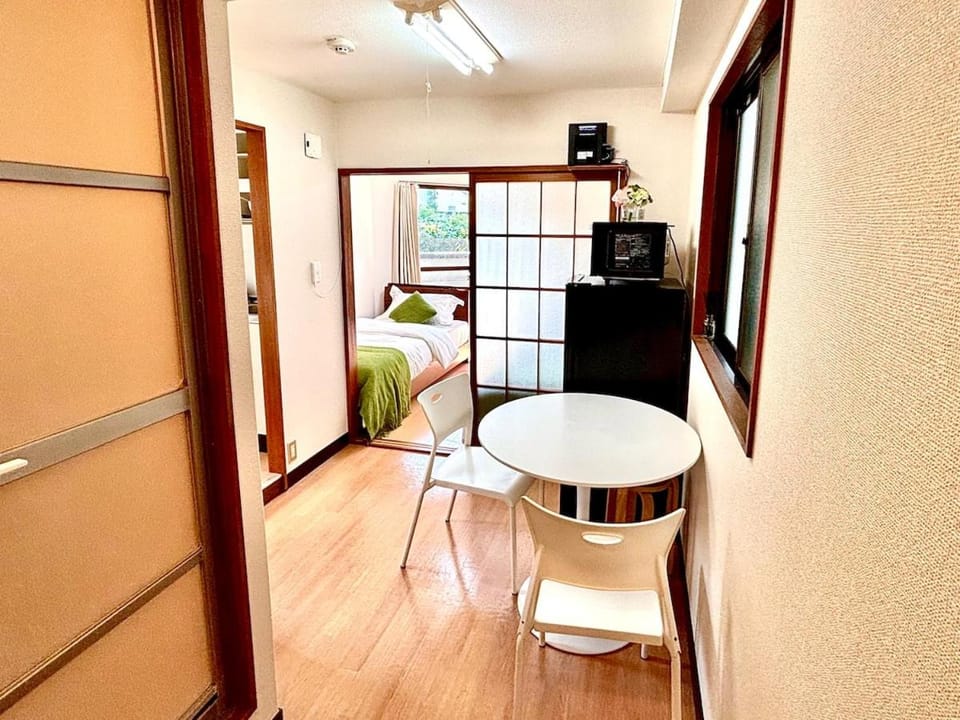 Bed, Living room, Photo of the whole room