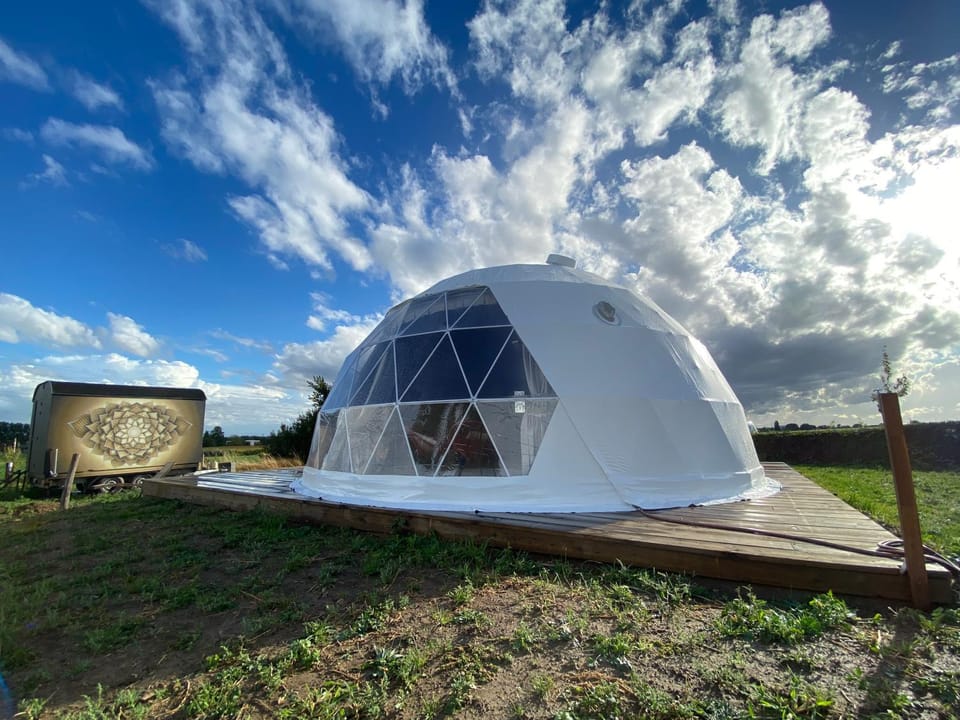 Maya Lena dome Luxury tent in Flanders