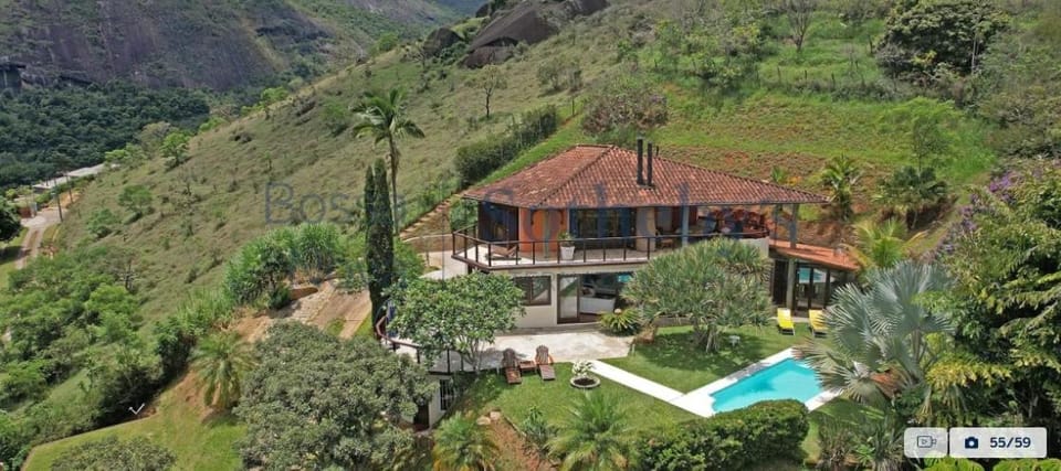 Mountain Villa with a spectacular view Villa in State of Rio de Janeiro