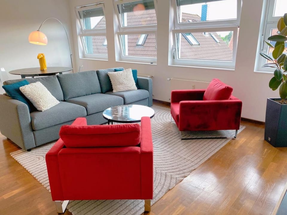 Living room, Seating area