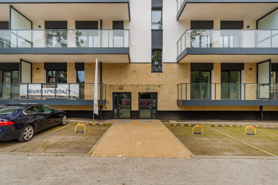 Property building, Parking