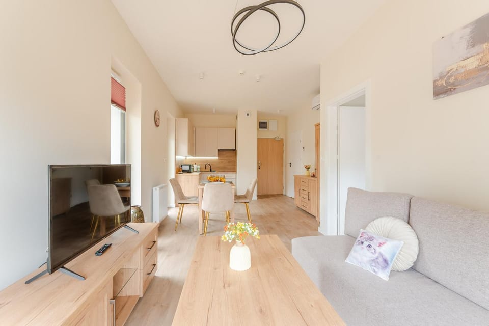 Kitchen or kitchenette, Seating area