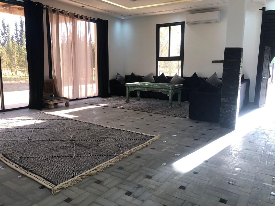 Dar AZZARO House in Marrakesh-Safi