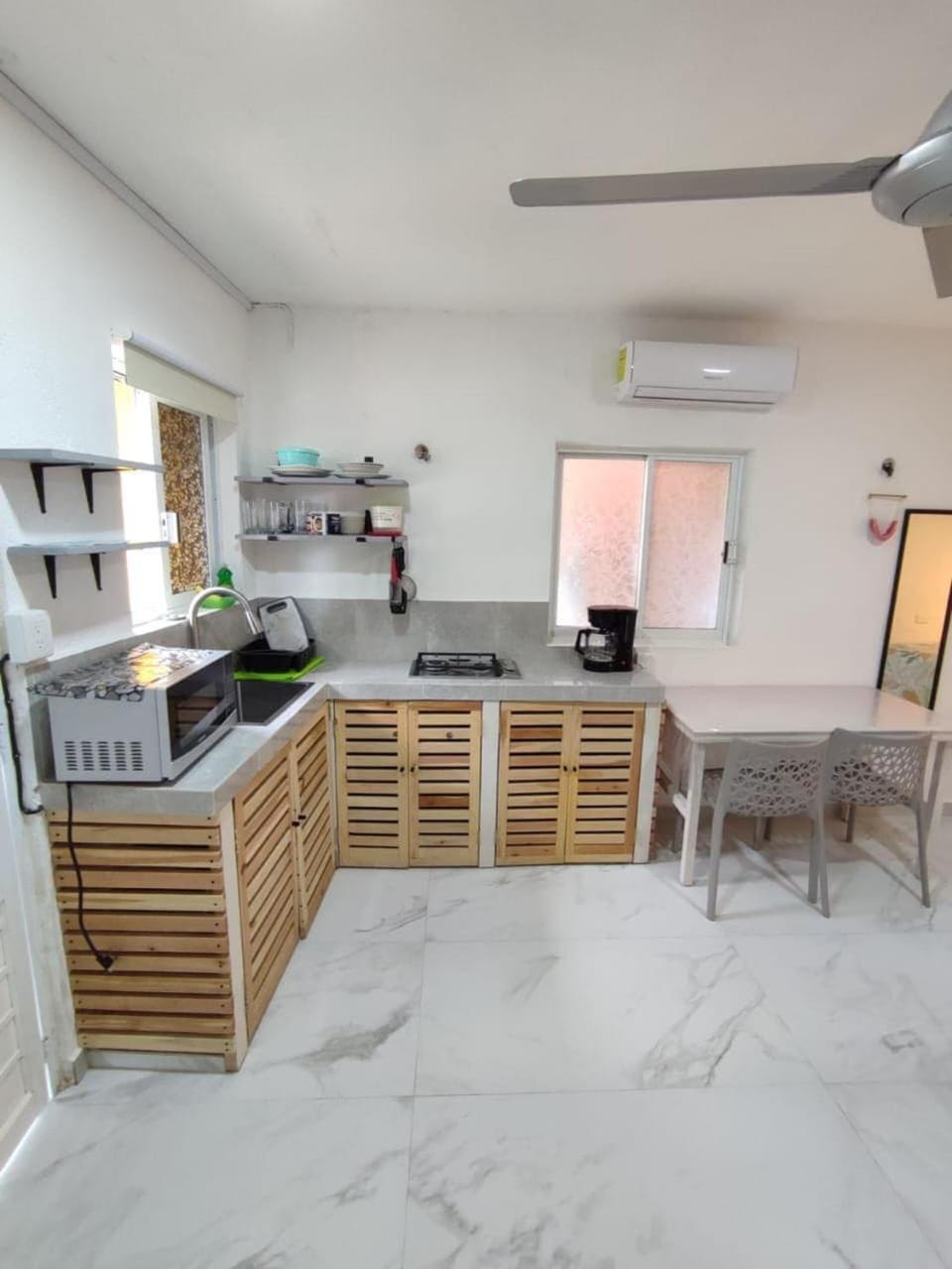 Casa Alegría #4 Apartment in Isla Mujeres