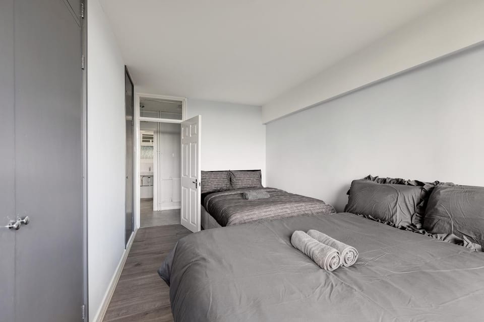 Bed, Bedroom, towels, wardrobe