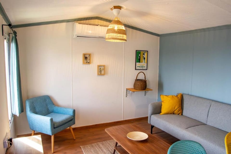Noa's wooden cabin Cabin in North District