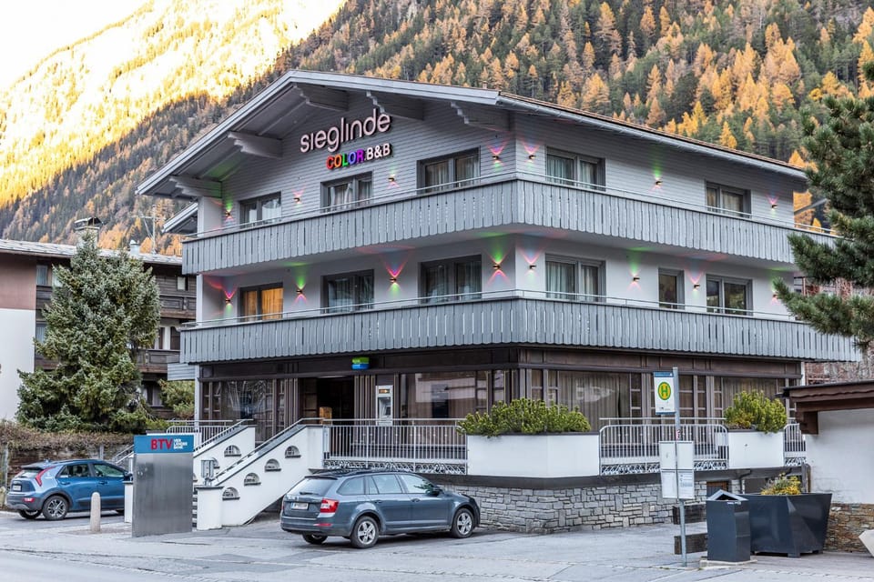 Property building, Day