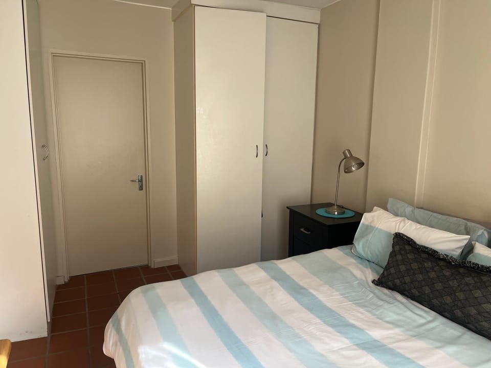 Apartment B104 Knights Bridge Apartments Apartment in South Africa