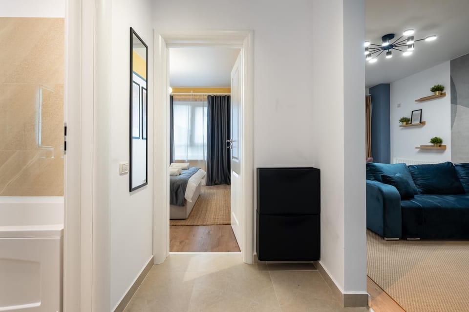 Bed, Living room, Seating area