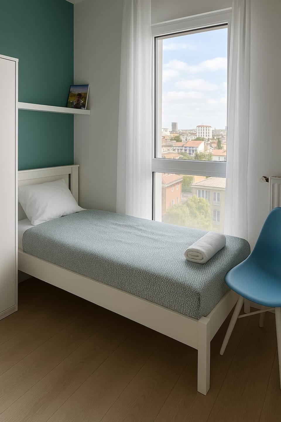 Bed, Photo of the whole room, Bedroom, towels