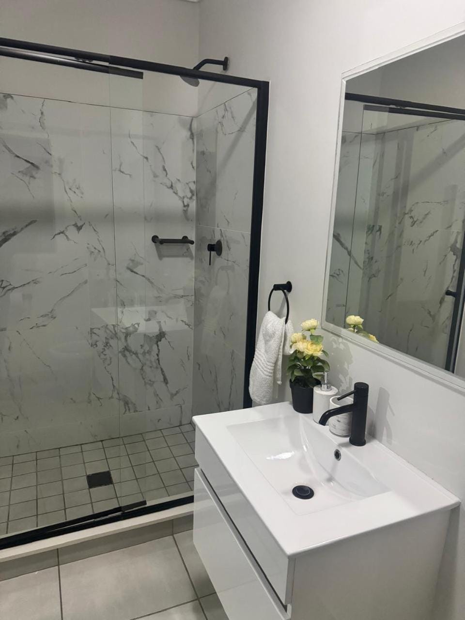 The Blyde Crystal lagoon 3-bed entire apartment Apartment in Pretoria