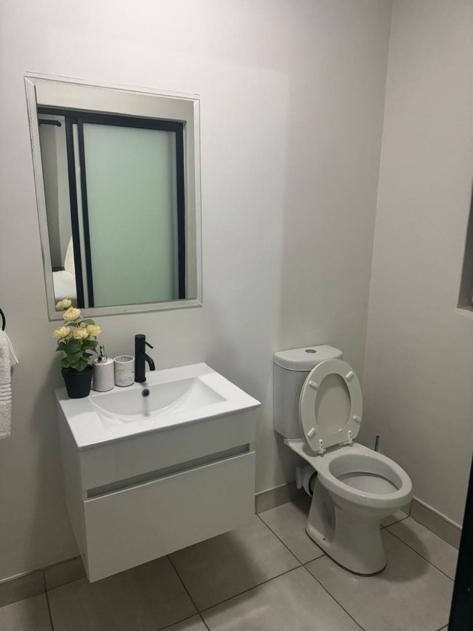 The Blyde Crystal lagoon 3-bed entire apartment Apartment in Pretoria