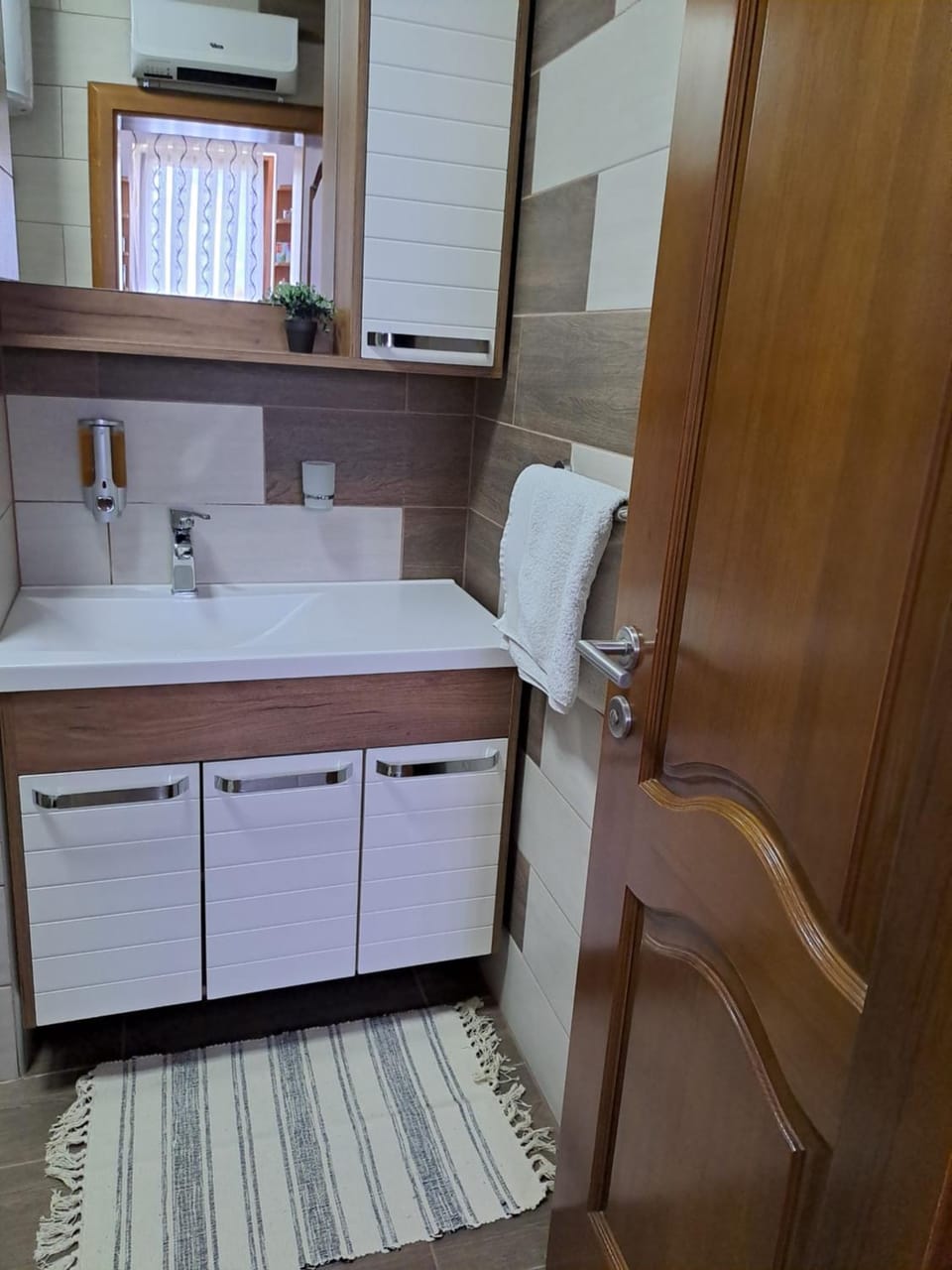 Apartmani Sorić Apartment in Jezerce