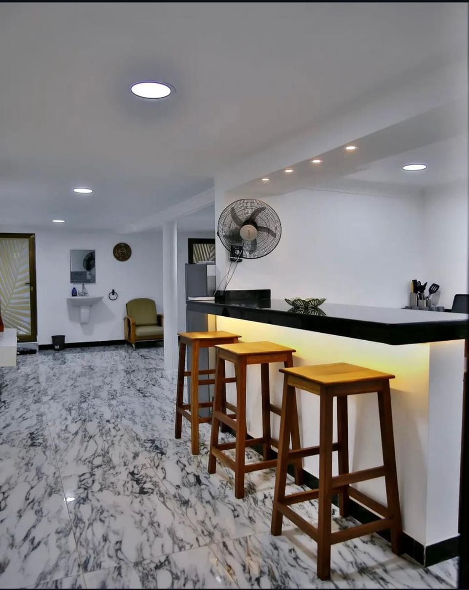 Kitchen or kitchenette, Living room, Seating area, air conditioner