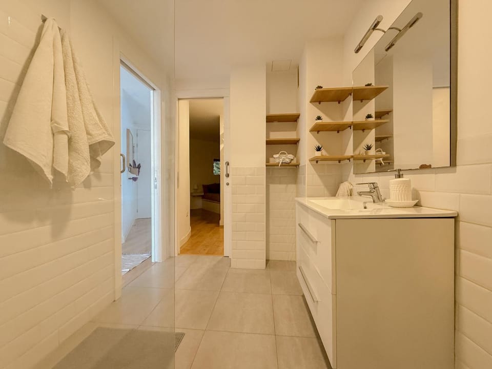 Shower, Bathroom