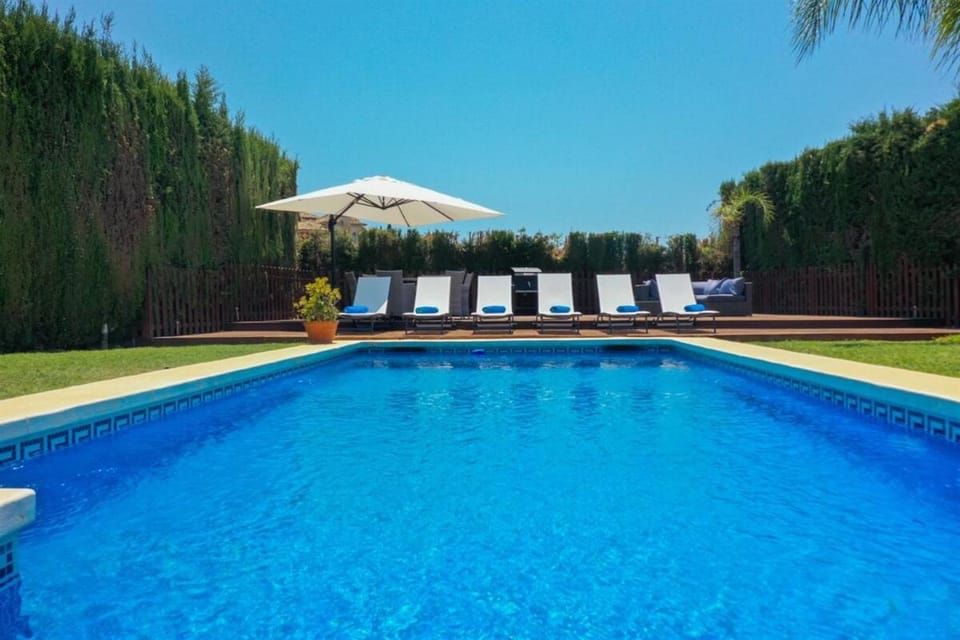 Premium Villa with private pool, garden & BBQ Villa in Costa del Sol