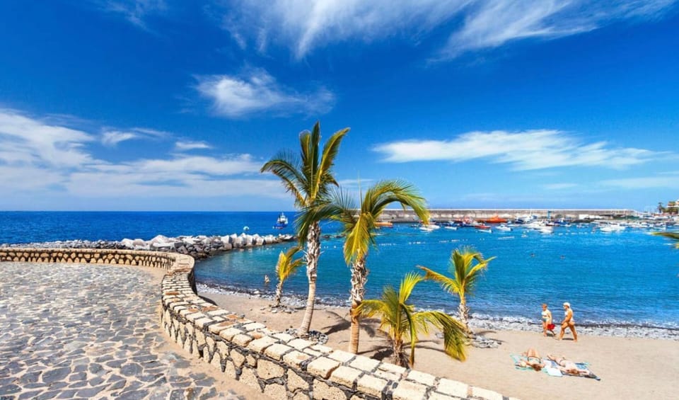 Nearby landmark, Day, Natural landscape, Beach