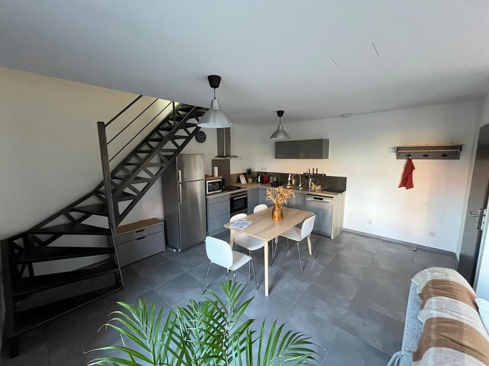 Maison au calme proche Lille avec parking privé House in Hauts-de-France