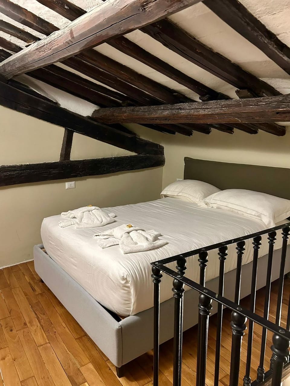 Trastevere Luxury Apartment Apartment in Rome