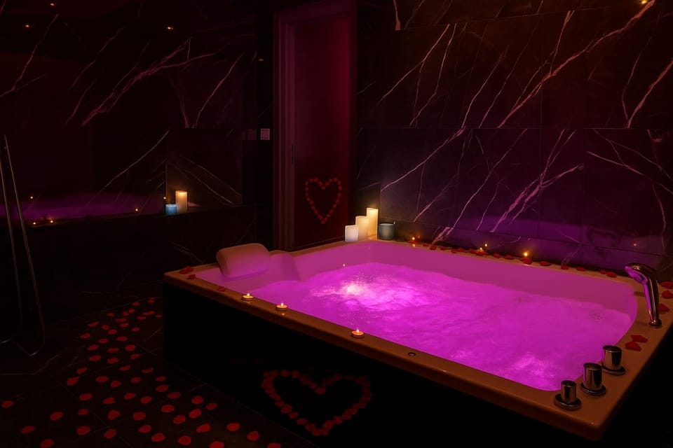 Love Room Royan House in Royan