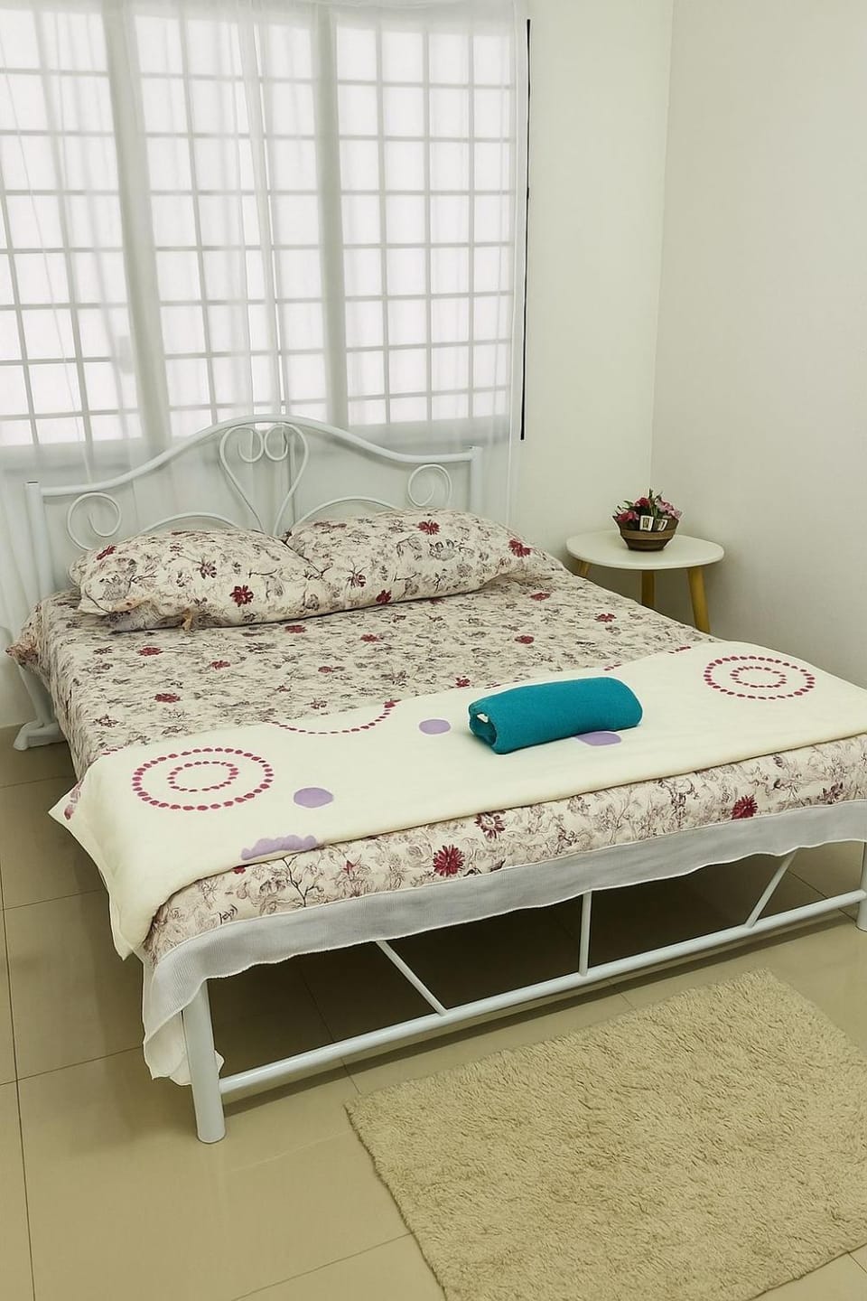 Bed, Bedroom, air conditioner