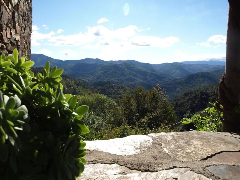 Nearby landmark, Spring, Day, Natural landscape, Balcony/Terrace, Mountain view