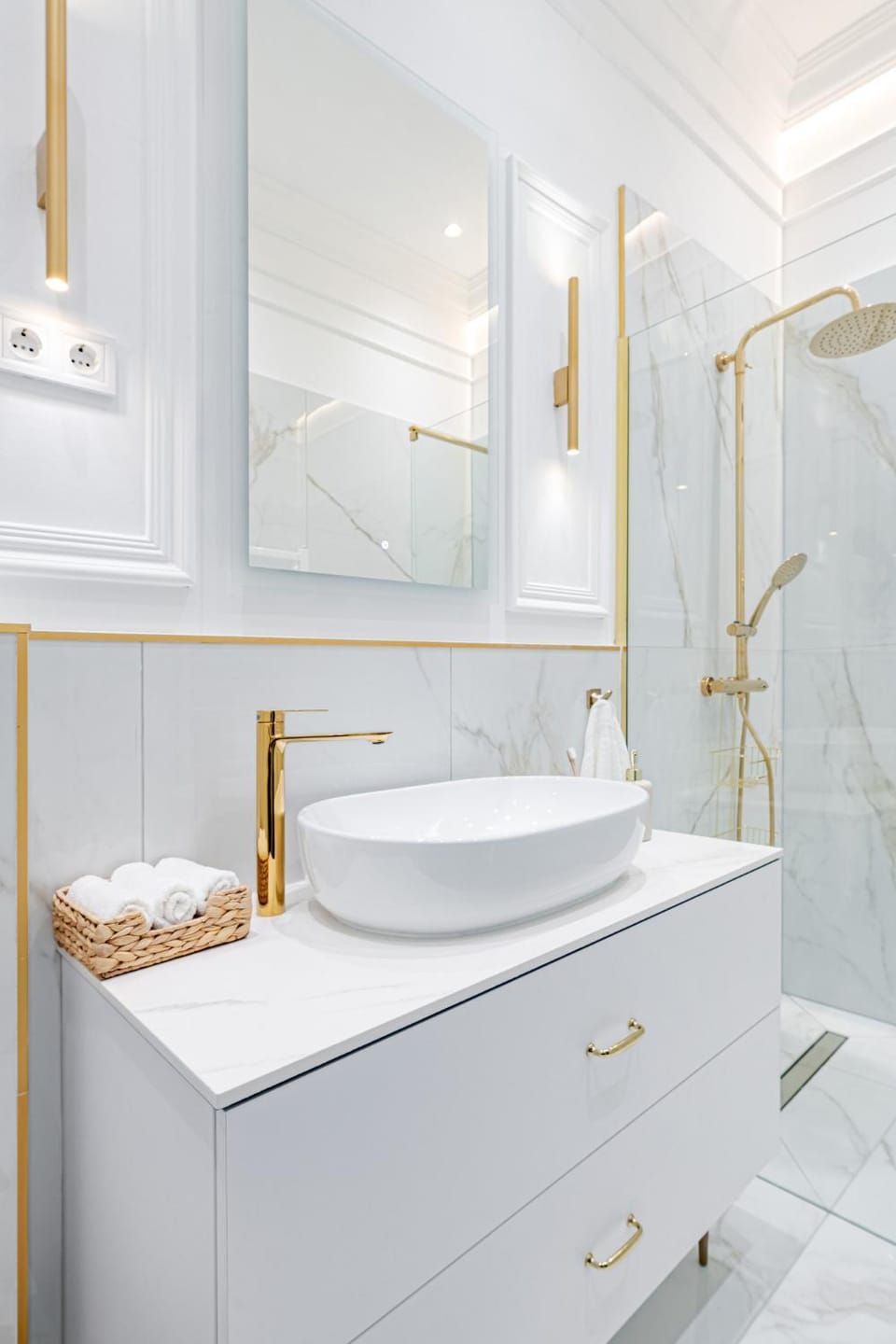 Shower, Bathroom