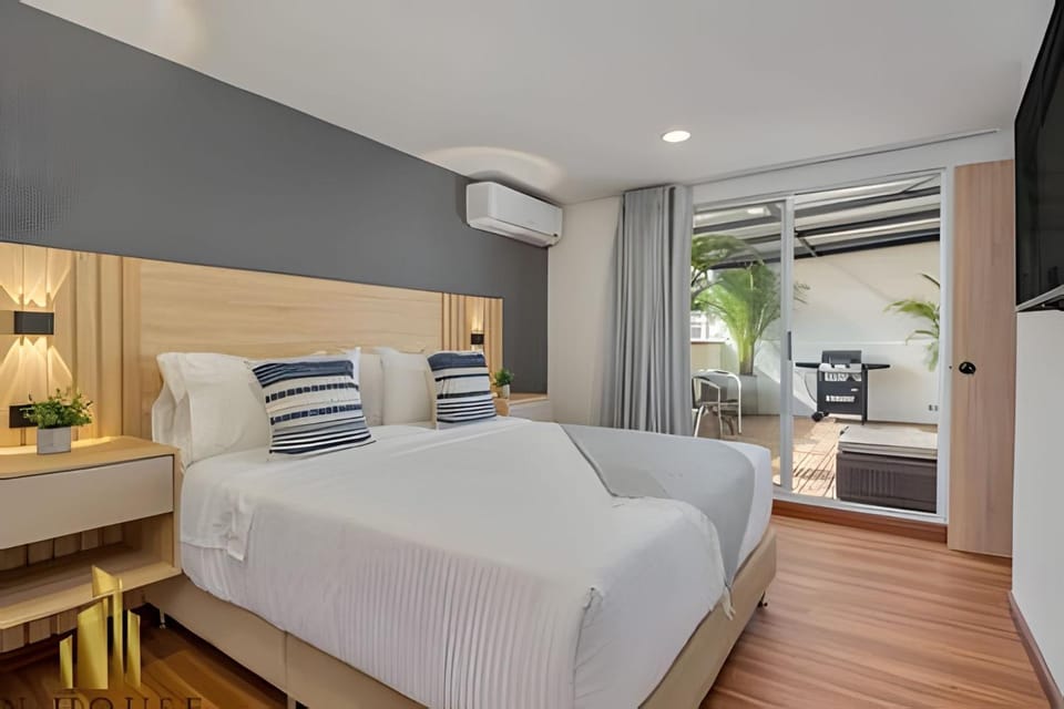 Aria Living 502 - Lujo y amplia terraza en Laurele Apartment in Medellin