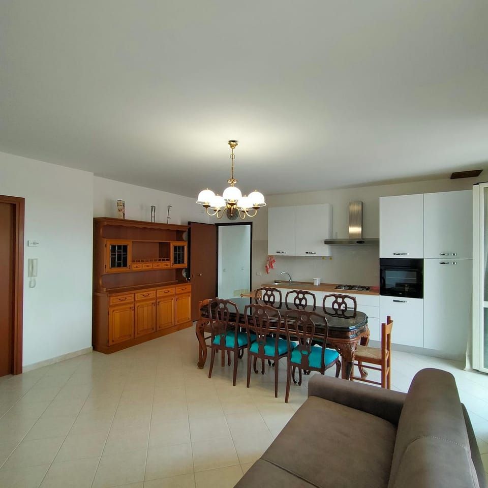 Kitchen or kitchenette, Living room, Dining area, oven, stove